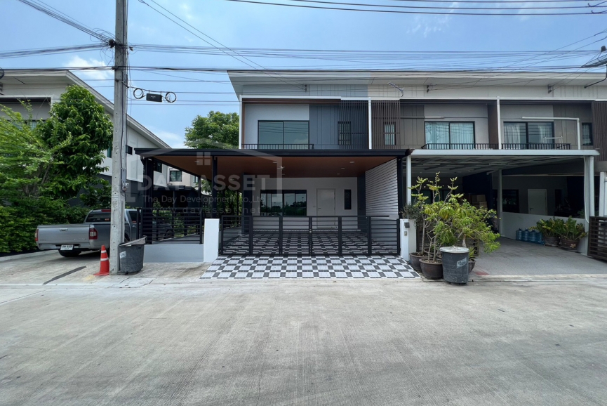 ขายทาวน์เฮาส์หลังมุม 2 ชั้น The Connect วงแหวน-รามอินทรา2 ทาวน์โฮม 2 ชั้น 28.7ตรว. ติดถนนเลียบทางด่วน ขายเพียง 3,490,000 ล้านบาท